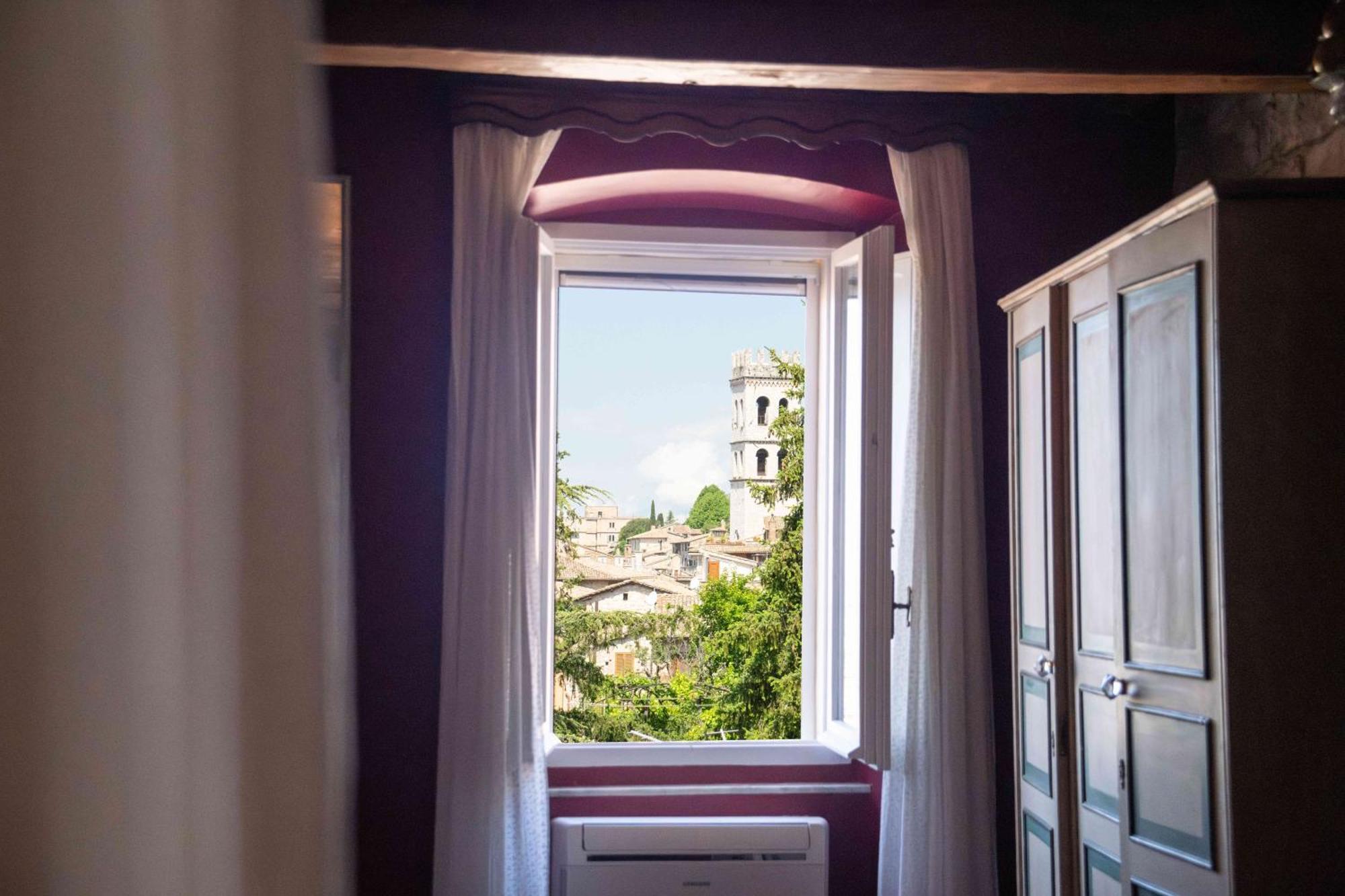 La Viola Di Assisi Hotel Eksteriør billede